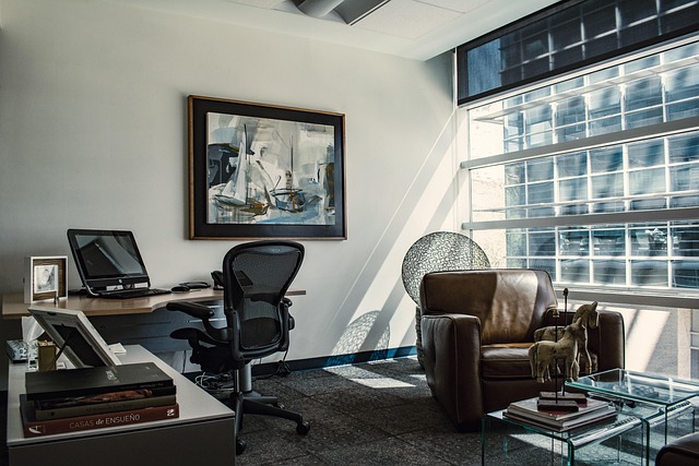 materiales de taller artístico pinceles papel tinta